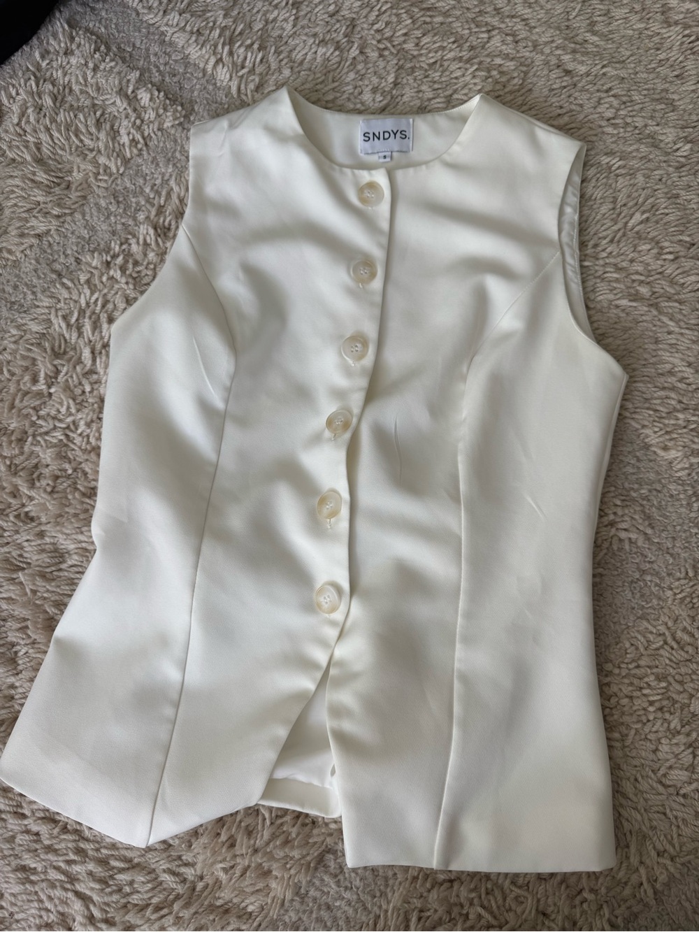 Sndys vest white with back tie